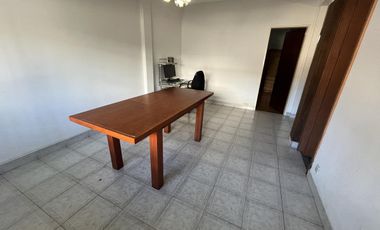 Departamento tipo Casa a 1 cuadra de Av. Mitre - Villa Dominico