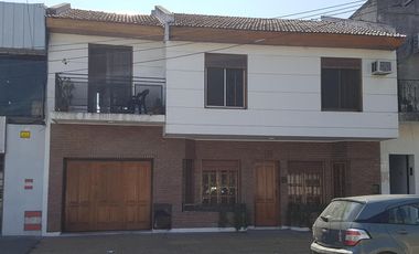 Casa venta La Plata