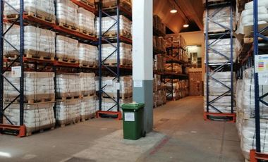 Depósito de 1610 m2 cubiertos en Pablo Podestá