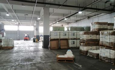 Depósito de 1610 m2 cubiertos en Pablo Podestá