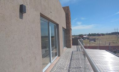 Venta/Permuta/Financiacion Casa 5 Dormitorios Estrenar. Pueblo Esther