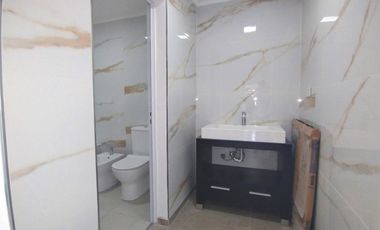 Venta/Permuta/Financiacion Casa 5 Dormitorios Estrenar. Pueblo Esther