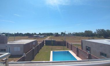 Venta/Permuta/Financiacion Casa 5 Dormitorios Estrenar. Pueblo Esther
