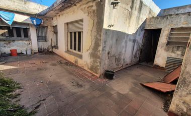 VENTA CASA CENTRO ALCORTA CON LOCAL