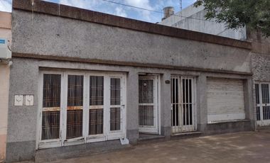 VENTA CASA CENTRO ALCORTA CON LOCAL