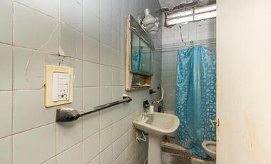 VENTA CASA CENTRO ALCORTA CON LOCAL