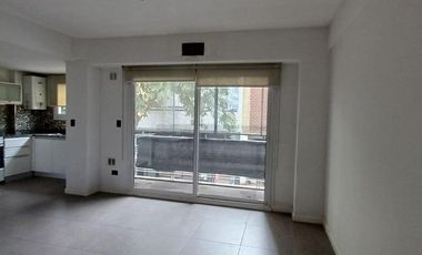 Departamento 3 Ambientes C/ Balcón y Patio - Quilmes Centro