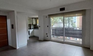 Departamento 3 Ambientes C/ Balcón y Patio - Quilmes Centro