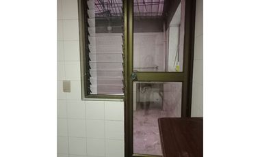 SE VENDE APARTAESTUDIO EN EL BARRIO GRANADA- CALI