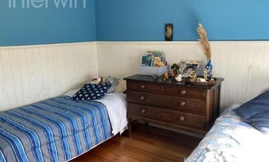 Casa 5 ambientes con pileta y jardín - Zarate - ALQUILER