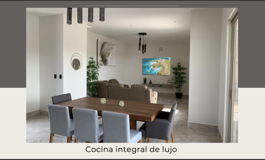 Quinta en venta en Bosques de la Silla