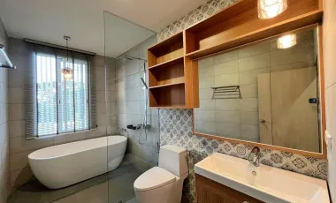 6 Bedroom Villa for sale in San Na Meng, Chiang Mai