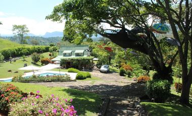 VENDO CONDOMINIO ARBELAEZ