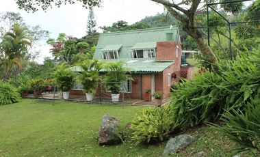 VENDO CONDOMINIO ARBELAEZ