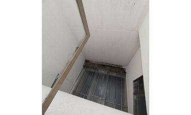 VENTO CASA FUSAGASUGA, FAMILIAR 3 PISOS