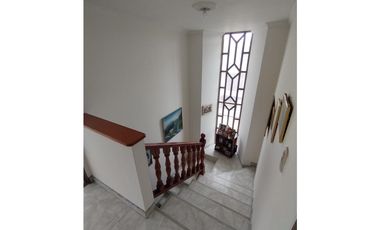 VENTO CASA FUSAGASUGA, FAMILIAR 3 PISOS