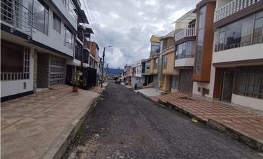 VENTO CASA FUSAGASUGA, FAMILIAR 3 PISOS