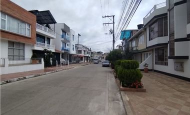 VENTO CASA FUSAGASUGA, FAMILIAR 3 PISOS