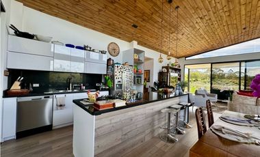 Vendo hermosísima casa Campestre vereda el Capiro, Rionegro