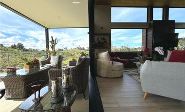 Vendo hermosísima casa Campestre vereda el Capiro, Rionegro