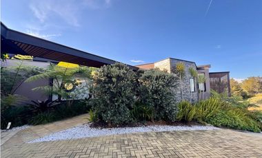 Vendo hermosísima casa Campestre vereda el Capiro, Rionegro