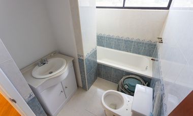 Valle de Los Chillos, Casa en Venta, 302m2, 4 Habitaciones