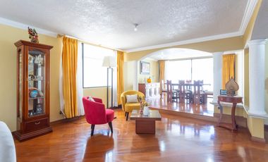 Valle de Los Chillos, Casa en Venta, 302m2, 4 Habitaciones