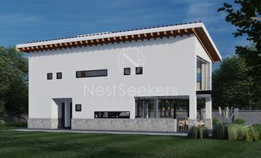 CASA EN PREVENTA  CERCA DE AVANDARO