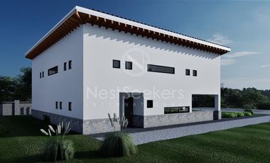CASA EN PREVENTA  CERCA DE AVANDARO
