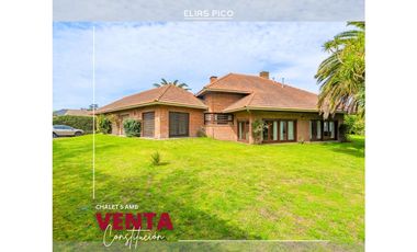 VENTA Espectacular Chalet 5 amb sobre gran lote - zona Constitución