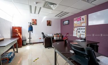 EDIFICIO COMERCIAL EN VENTA  IDEAL PARA OFICINAS, CERCA DE  BLVD. ORTIZ MENA