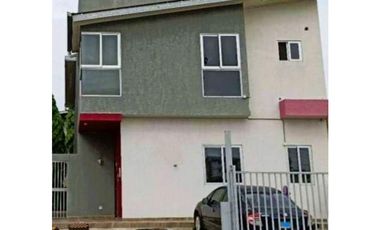 Venta de Acogedora y Fresca Casa en Zona Céntrica desde 133 Mts2