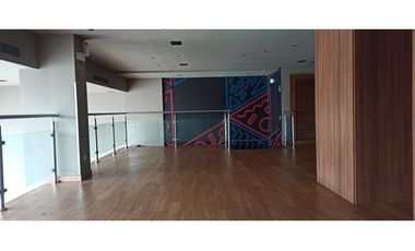 SE ALQUILA LOCAL EN VISTA HERMOSA  |  251MT2