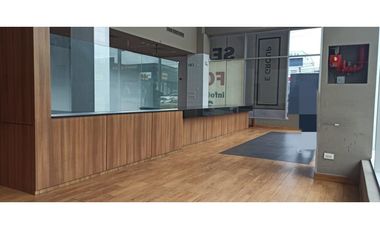 SE ALQUILA LOCAL EN VISTA HERMOSA  |  251MT2