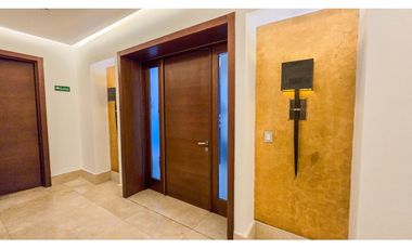 VENTA DE APARTAMENTO EN PH VALERY POINT, SANTA MARIA (P)