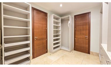 VENTA DE APARTAMENTO EN PH VALERY POINT, SANTA MARIA (P)