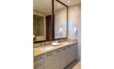 VENTA DE APARTAMENTO EN PH VALERY POINT, SANTA MARIA (P)