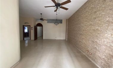 SAN FRANCISCO / EDIFICO / PH ARIADNE / 1342 M2 / PISCINA