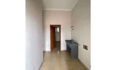 SAN FRANCISCO / EDIFICO / PH ARIADNE / 1342 M2 / PISCINA