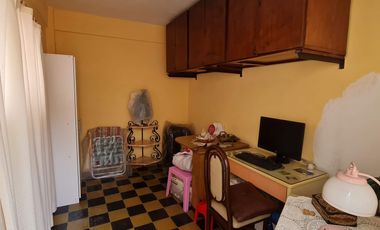 CASA TIPO PH 4 AMBIENTES DEPENDENCIA BERNAL ESTE