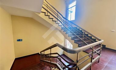 Oficina en Arriendo en Av Libertado Bernardo O