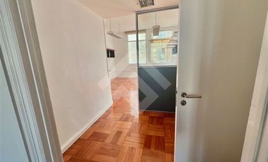 Oficina en Arriendo en Av Libertado Bernardo O