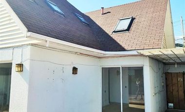 Casa en Arriendo en El Valle con Consistorial