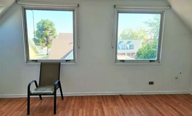 Casa en Arriendo en El Valle con Consistorial