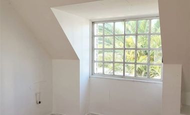 Casa en Arriendo en El Valle con Consistorial