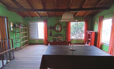 Casa en venta, un dormitorio, cochera y patio Punta Lara