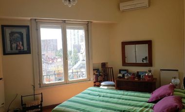 Departamento en venta - 2 Dormitorios 2 Baños - 75Mts2 - Avellaneda