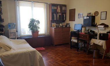 Departamento en venta - 2 Dormitorios 2 Baños - 75Mts2 - Avellaneda