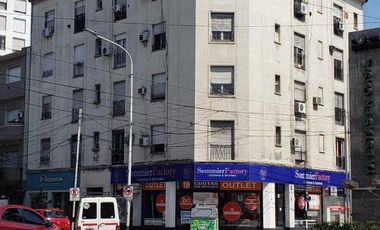 Departamento en venta - 2 Dormitorios 2 Baños - 75Mts2 - Avellaneda