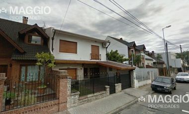 CASA VENTA VILLA SARMIENTO 4 AMBIENTES